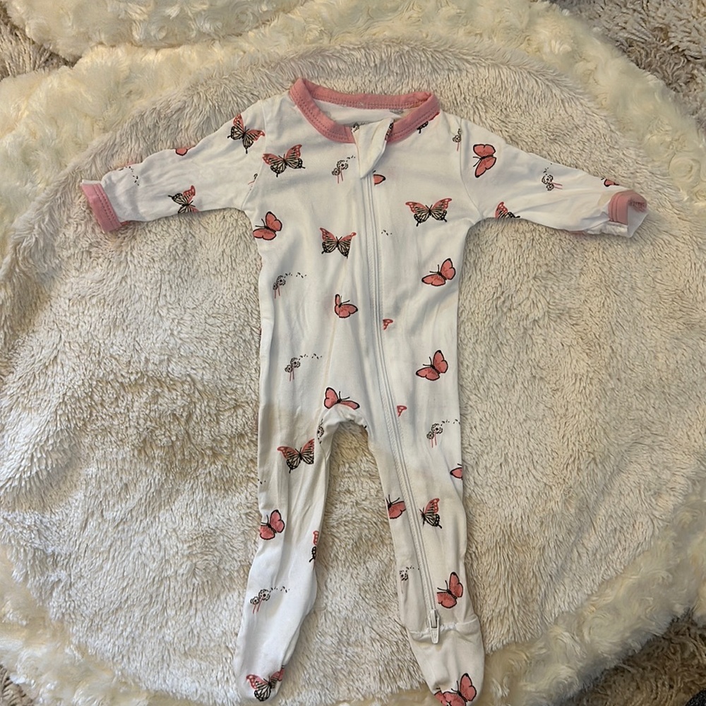 Kyte Baby zippered onesie